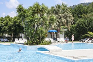 Outdoor pool, open 9:30 AM to 7:30 PM, pool umbrellas, sun loungers