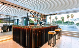 酒吧（店内）