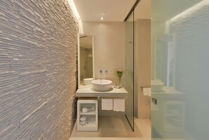 Premium bedding, minibar, in-room safe, desk - Mec Paestum Hotel (Capaccio-Paestum)