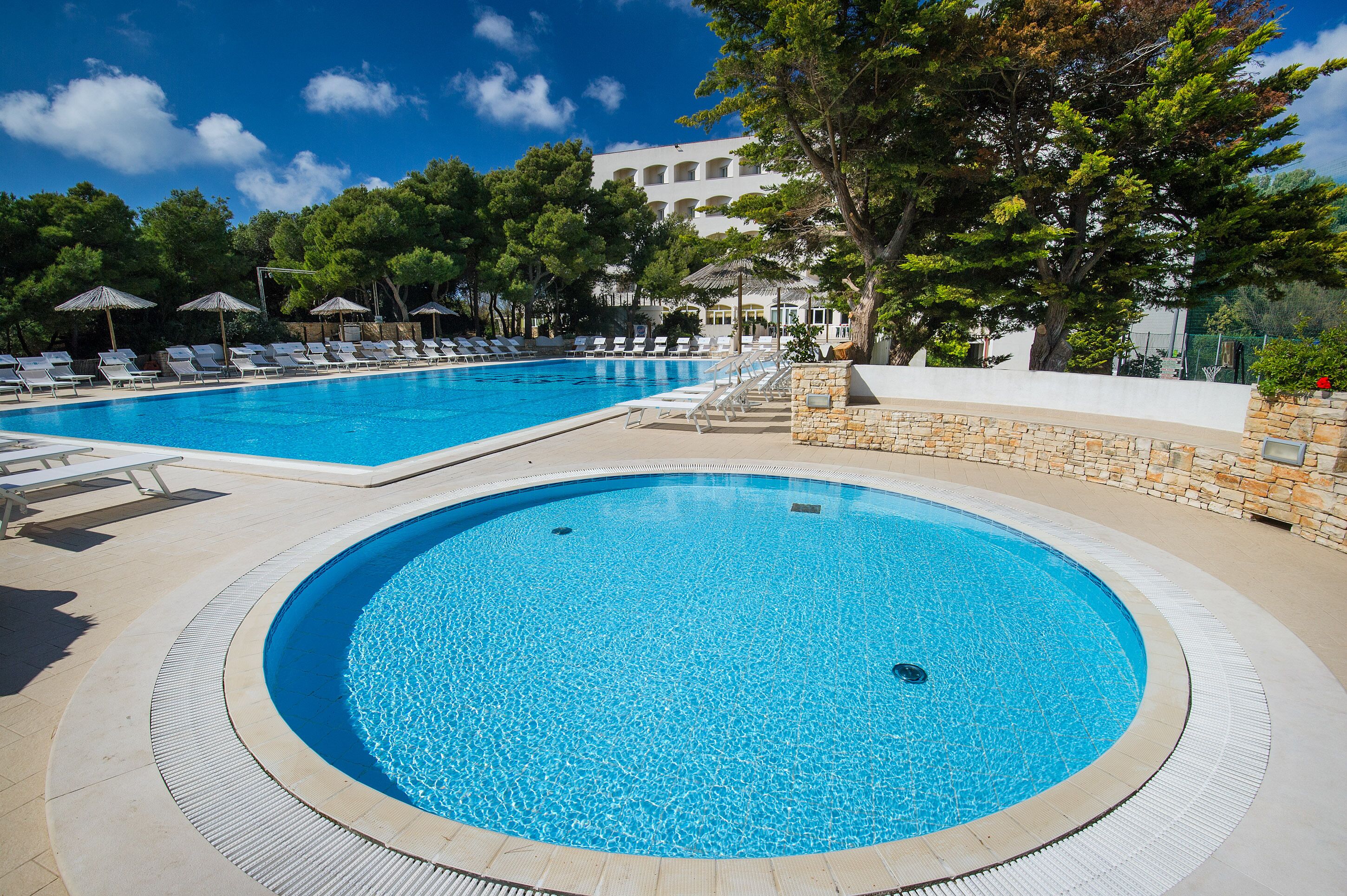 2 outdoor pools, pool umbrellas, sun loungers