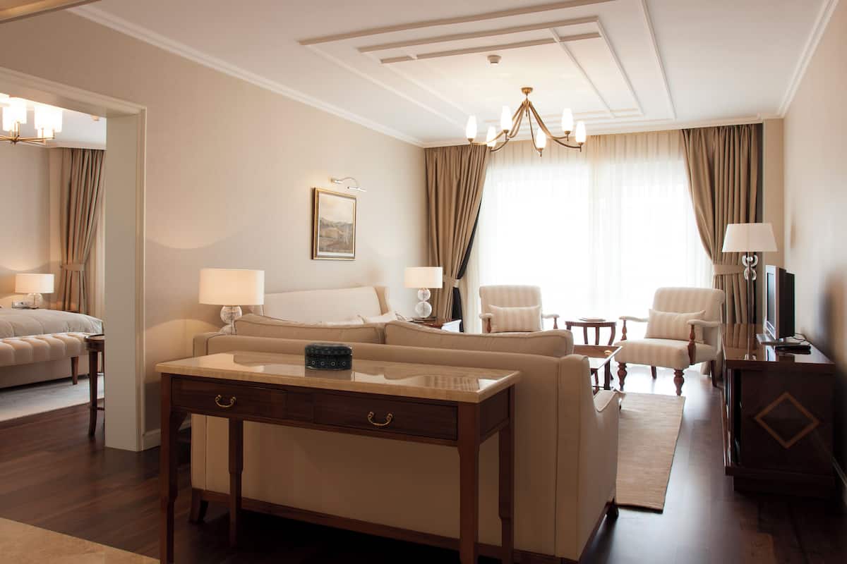 corner suite | 1 bedroom, down duvets, minibar, in-room safe