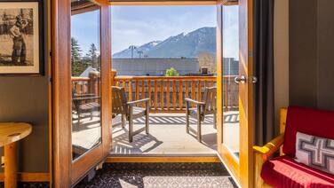 Brewster Mountain Lodge