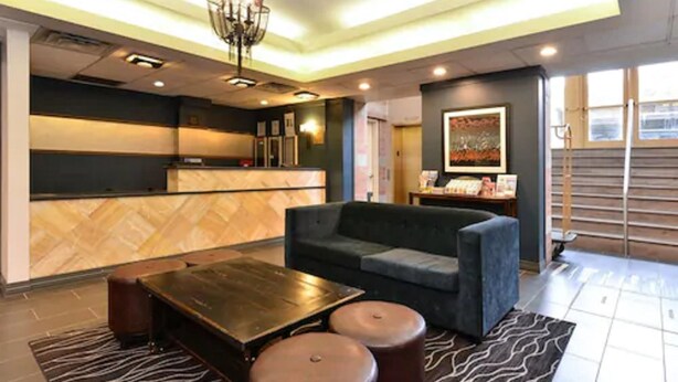 Lobby - Midtown Convention Center Hotel (New York)