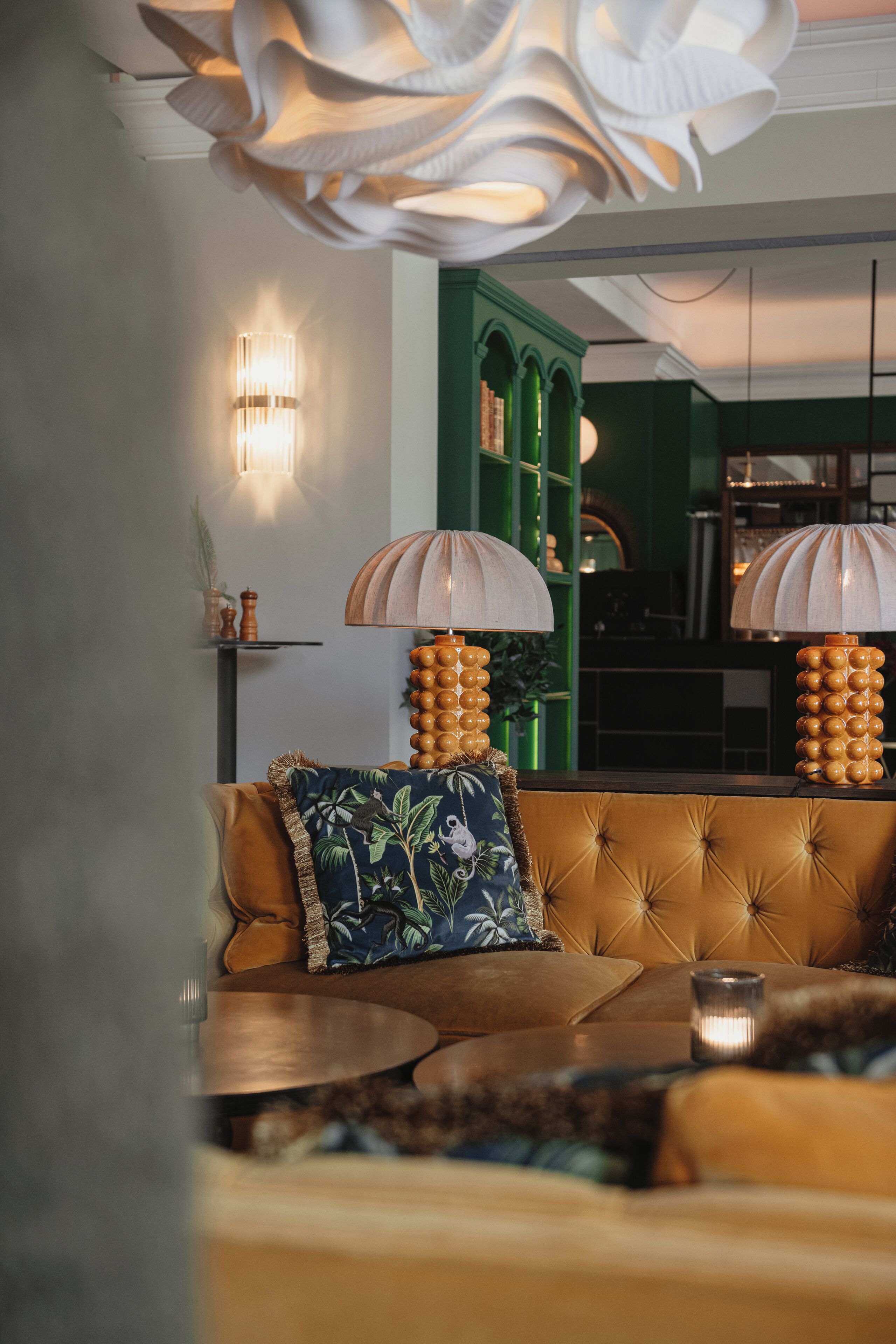 Coin salon dans le hall