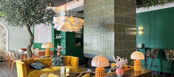 Home Hotel Drott