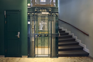 Lift