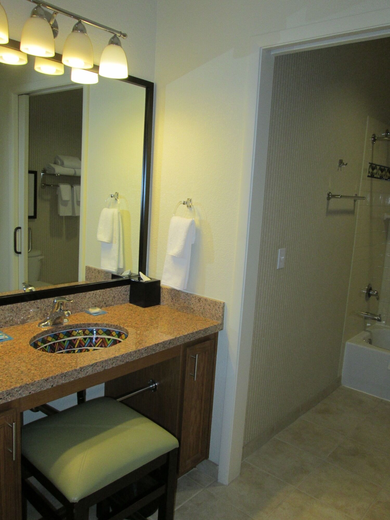 Photo - Studio 6 Carlsbad CA