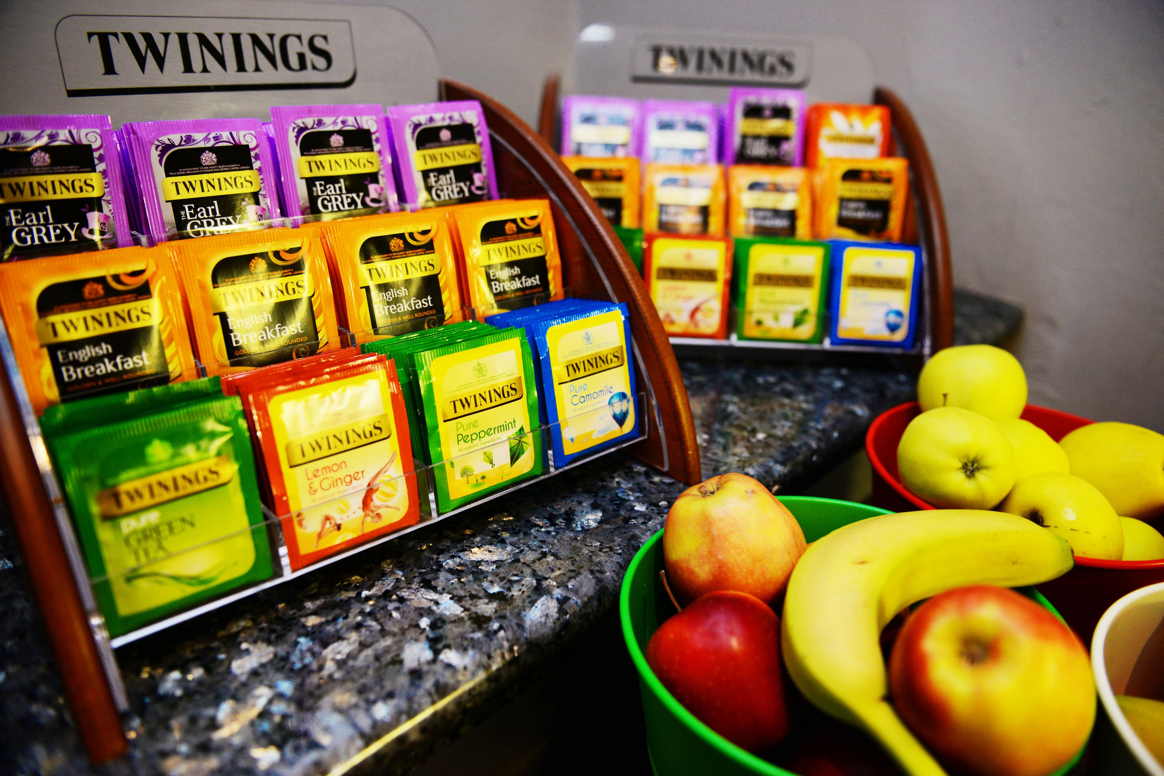 daily full breakfast (gbp 16.50 per person)