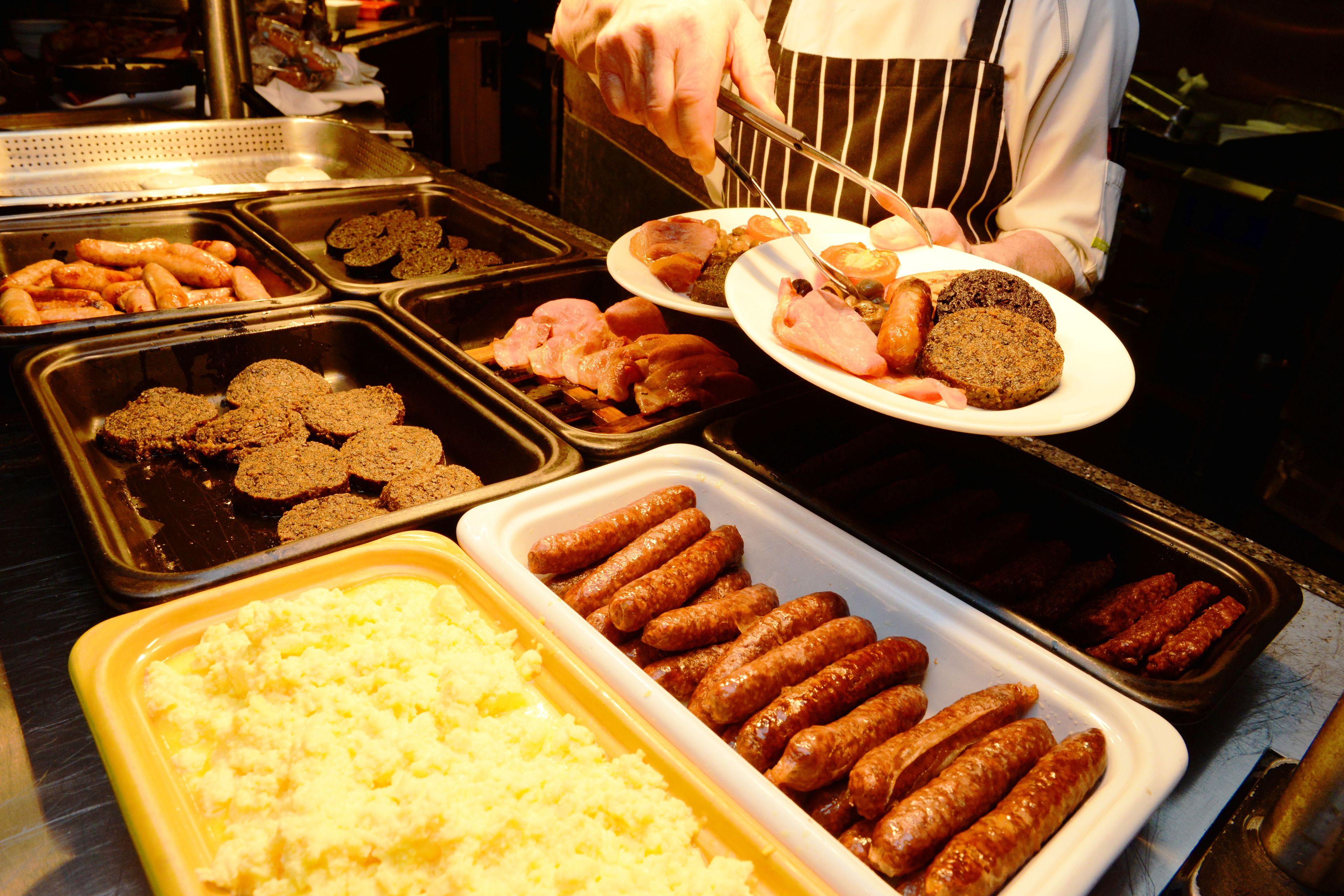 daily full breakfast (gbp 16.50 per person)