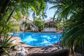 2 outdoor pools, open 8:00 AM to 11:00 PM, pool umbrellas, pool loungers - Aventura Mexicana (Playa Del Carmen)