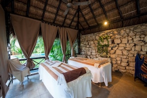 Couples treatment room(s), deep-tissue massages, Swedish massages