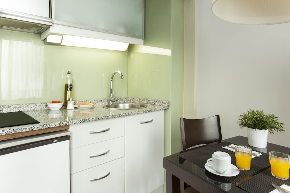 Aparthotel Senator Barcelona - 9