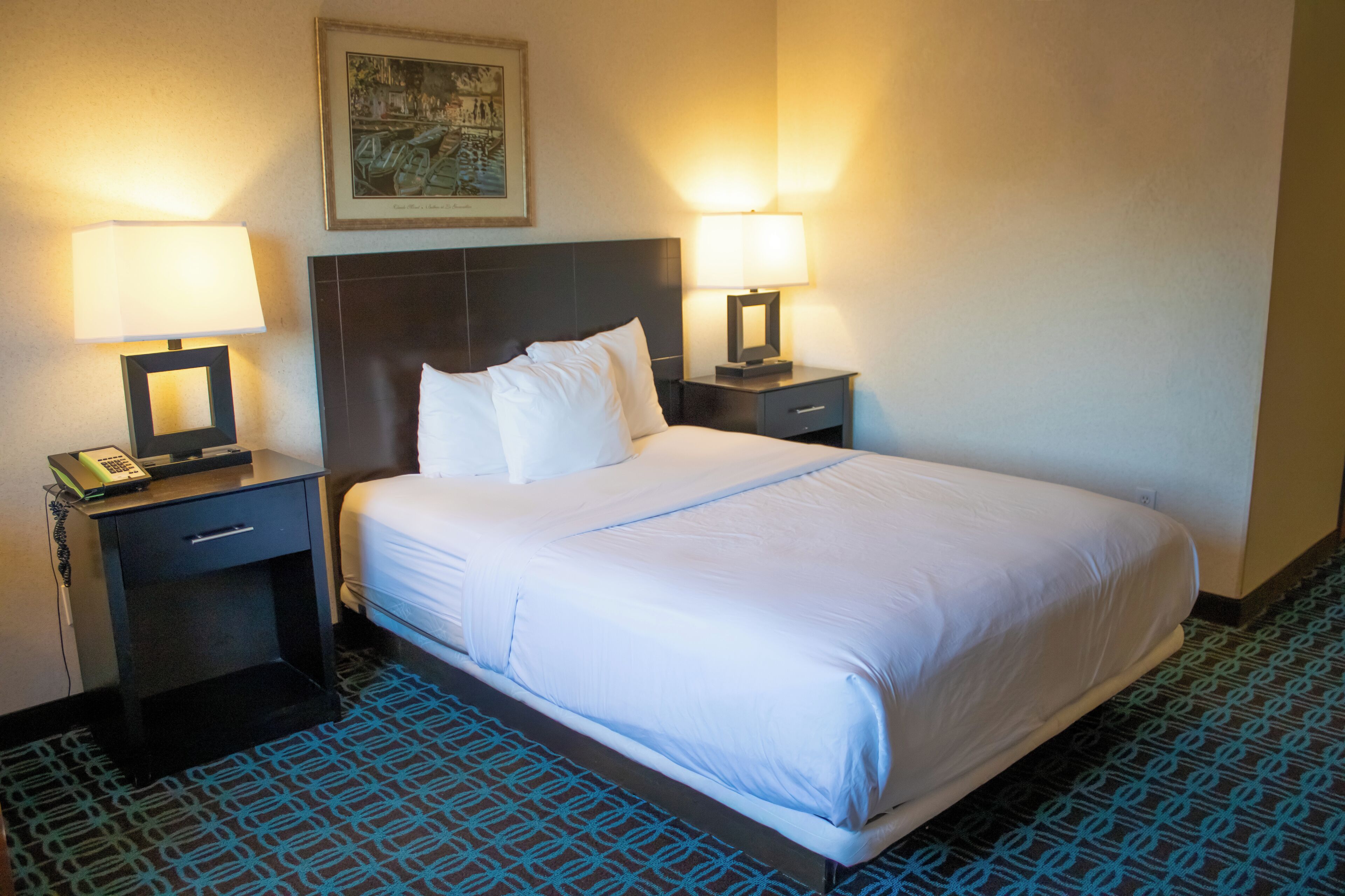 Pillowtop beds, desk, iron/ironing board, free cribs/infant beds