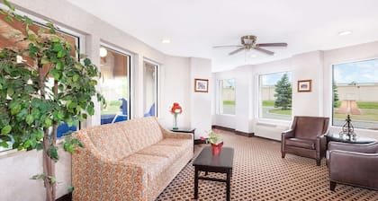 Baymont by Wyndham Howell/Brighton