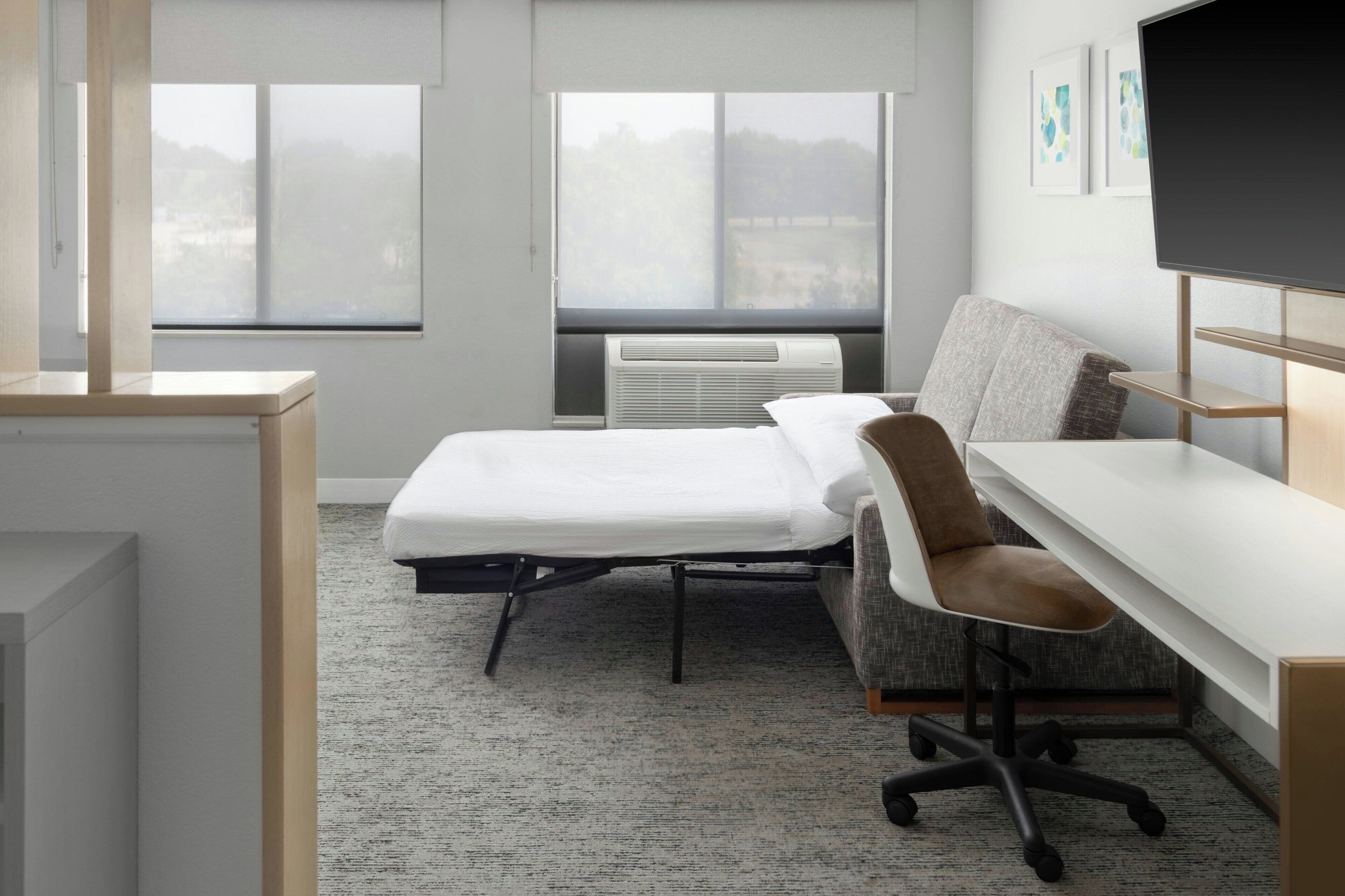 studio, 1 king bed with sofa bed, non smoking | premium bedding, in-room safe, desk, iron/ironing board