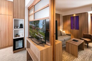 Suite, 1 King Bed, Non Smoking (with Sofabed) | Room amenity