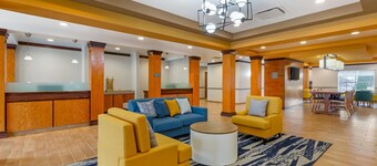 Comfort Inn & Suites Akron South