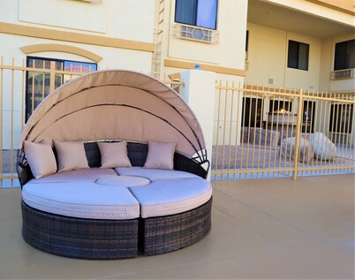 Oasis Inn & Suites Joshua Tree - 29 Palms