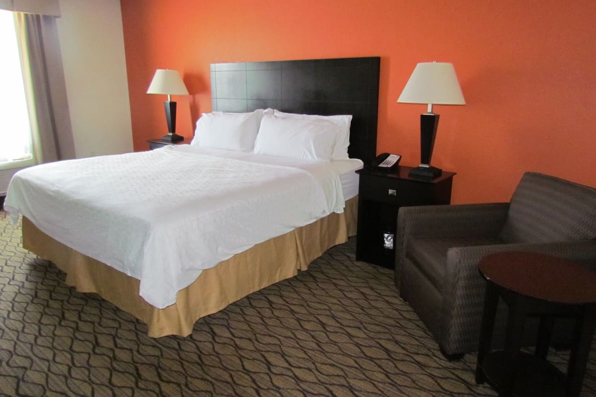 in-room safe, desk, laptop workspace, iron/ironing board