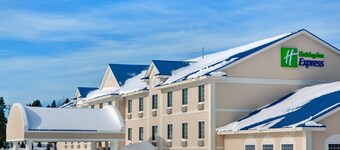 Holiday Inn Express Hotel & Suites Cadillac by IHG