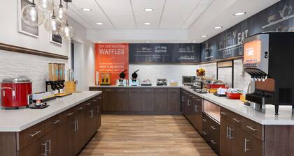 Hampton Inn Cleveland Airport - Tiedeman Road