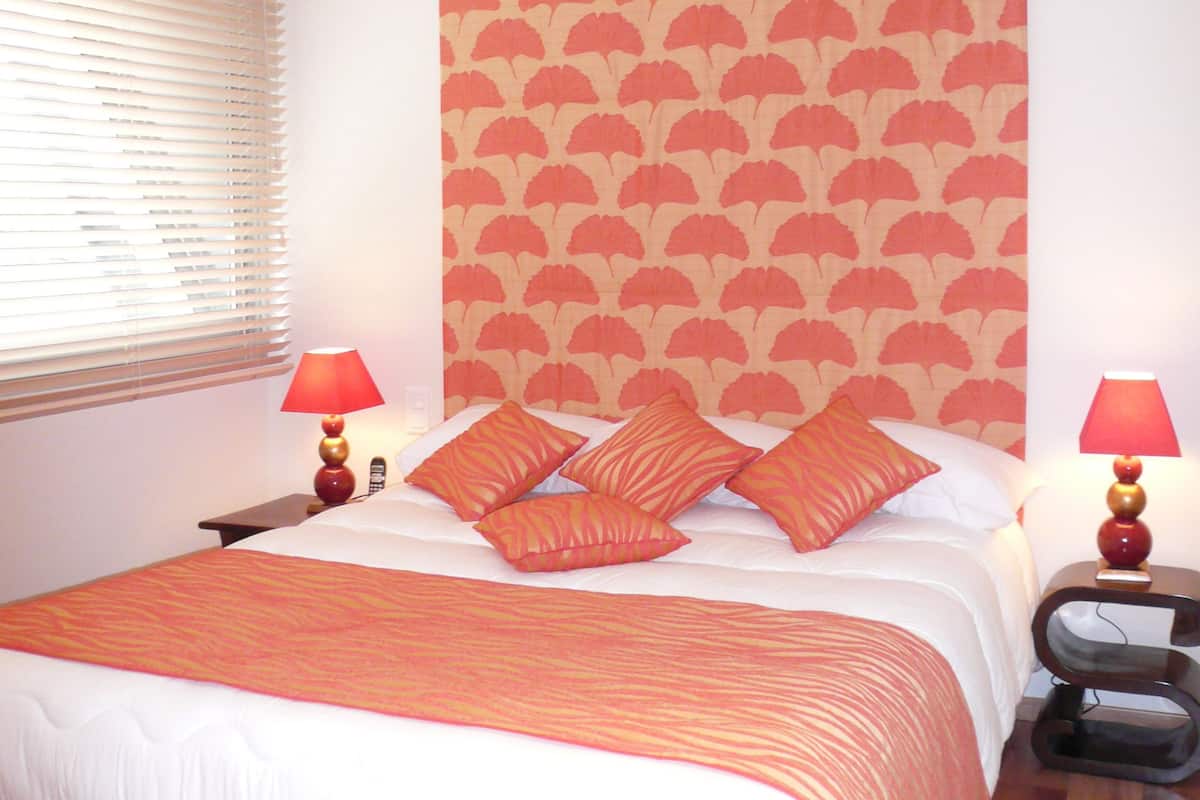 Junior Suite | Minibar, in-room safe, desk, soundproofing