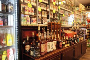 Bar (in der Unterkunft)