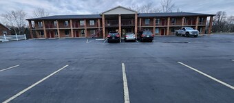Americas Inn