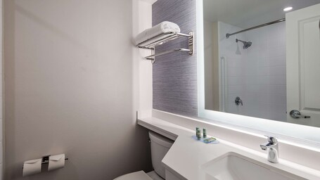 Best Western Paramus Hotel Suites - Image 25
