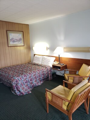 Room, 1 Double Bed | 1 bedroom, soundproofing, free WiFi, bed sheets