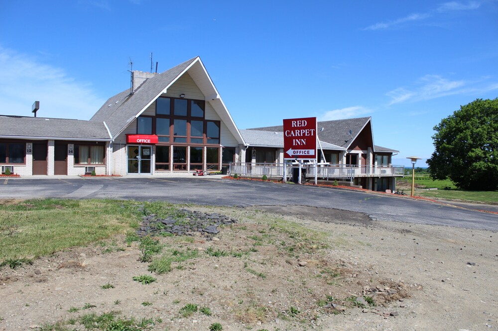 Red Carpet Inn
