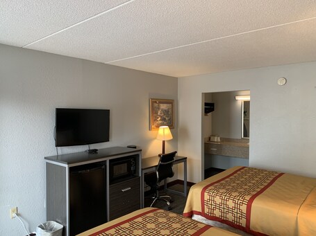Travelodge by Wyndham Pigeon Forge - Image 23