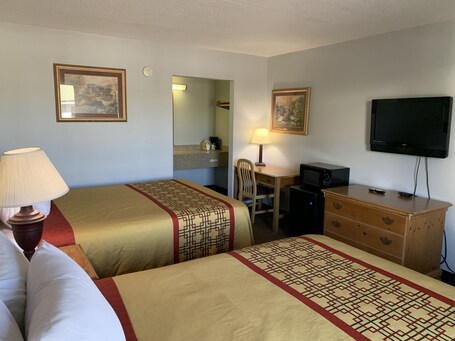 Travelodge by Wyndham Pigeon Forge - Image 47
