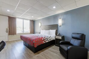 Room, 1 King Bed, Non Smoking