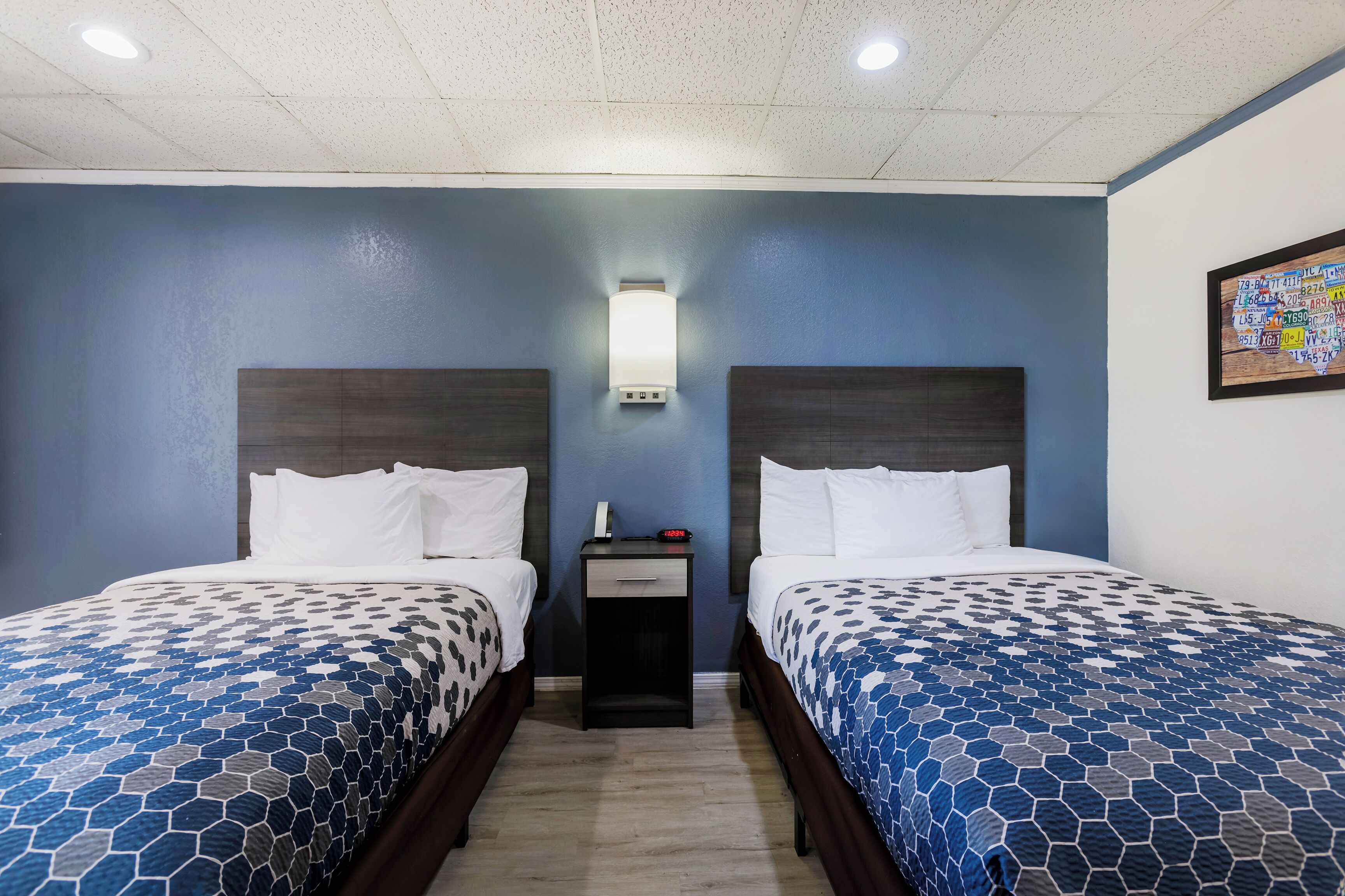 Room, 2 Double Beds, Non Smoking | WiFi (free), bed sheets