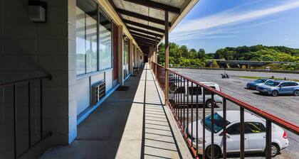 Edyn Hotel By Townhouse Wytheville US 52