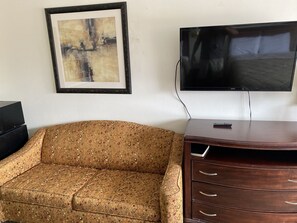 Habitación | 1 dormitorio, escritorio, cortinas opacas y sistema de insonorización