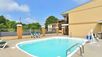 Seasonal outdoor pool