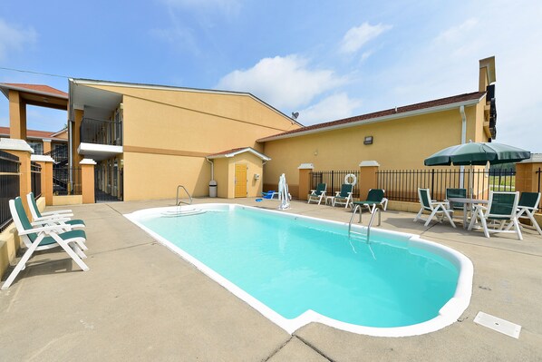 Seasonal outdoor pool
