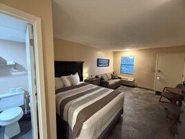 Premium Studio Suite | Individually decorated, individually furnished, laptop workspace