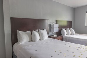 Premium-Zimmer, 2 Queen-Betten | Bettwäsche aus ägyptischer Baumwolle, hochwertige Bettwaren