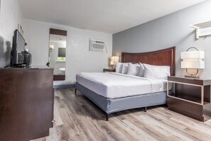 Premium-Zimmer, 1 King-Bett | Bettwäsche aus ägyptischer Baumwolle, hochwertige Bettwaren