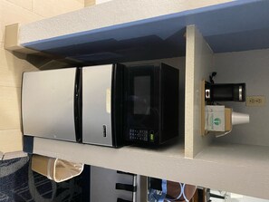 Individually furnished, desk, laptop workspace, blackout drapes - Super 8 by Wyndham Houston Hobby Airport South (Houston)