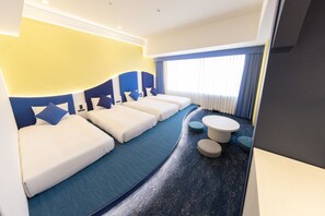 Lowbed Superior Forth, Non Smoking | In-room safe, blackout drapes, bed sheets, alarm clocks - Hotel Keihan Universal Tower (Osaka)