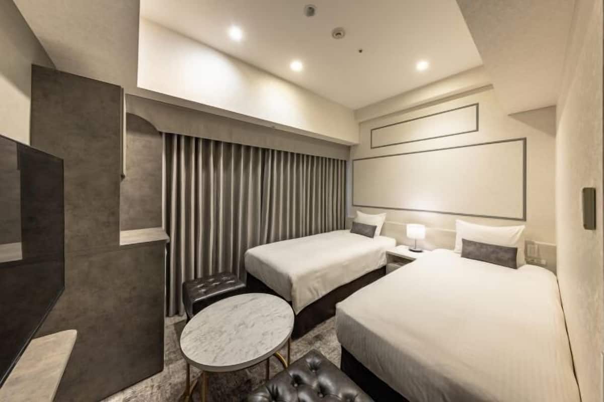 1 bedroom, in-room safe, blackout curtains, bed sheets