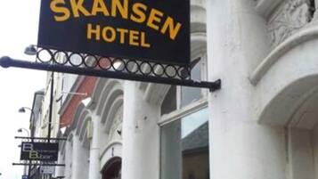 Fachada da propriedade