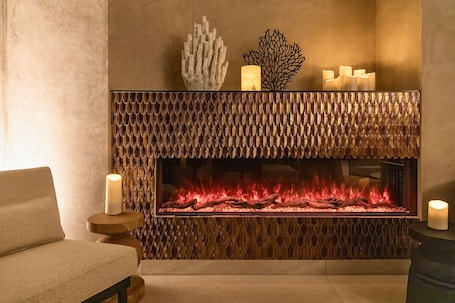 Un sauna, una bañera de hidromasaje, baño turco. Vimmerby Stadshotell, WorldHotels Crafted