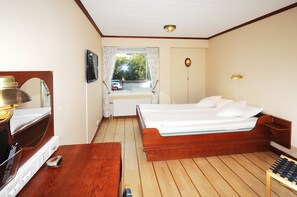 1 habitación, escritorio, cortinas blackout y sistema de insonorización 