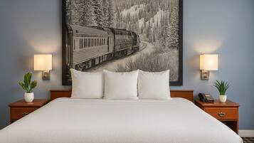 デスク、ノートパソコン用作業スペース、WiFi (無料)、ベッドシーツ