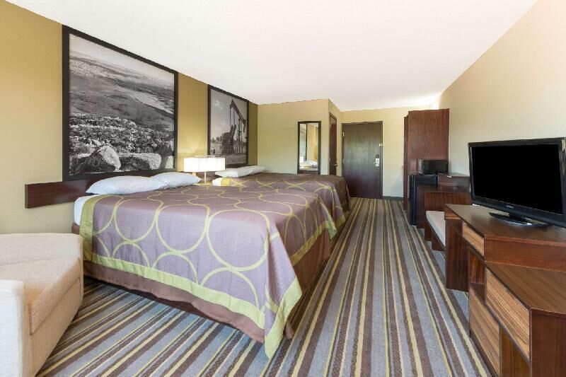 Free WiFi, bed sheets, alarm clocks, wheelchair access
